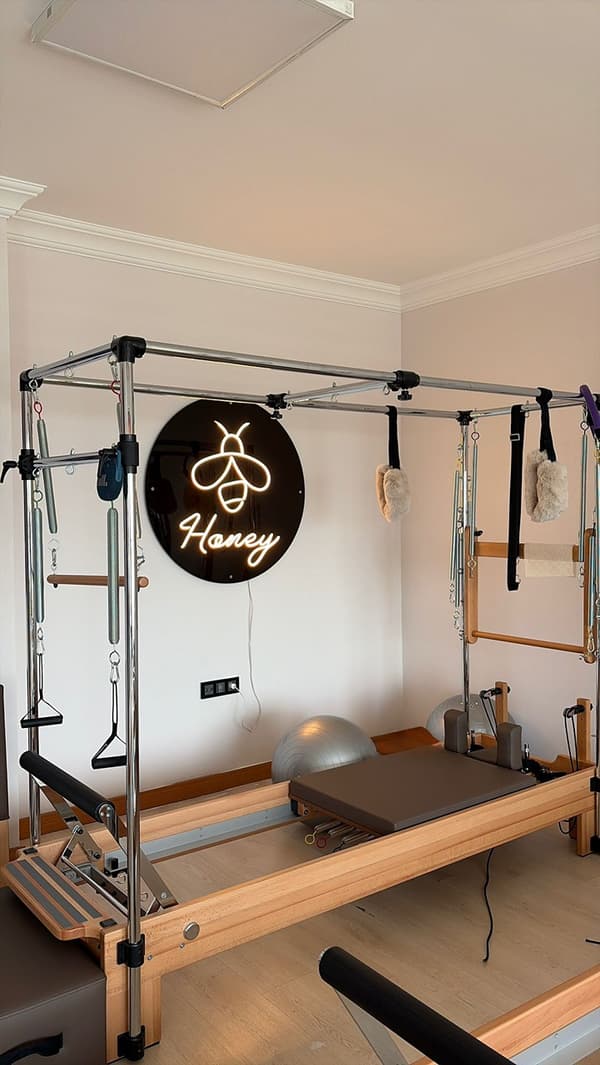 Honey Pilates - 1. Fotoğraf Honey Pilates - 1. Fotoğraf