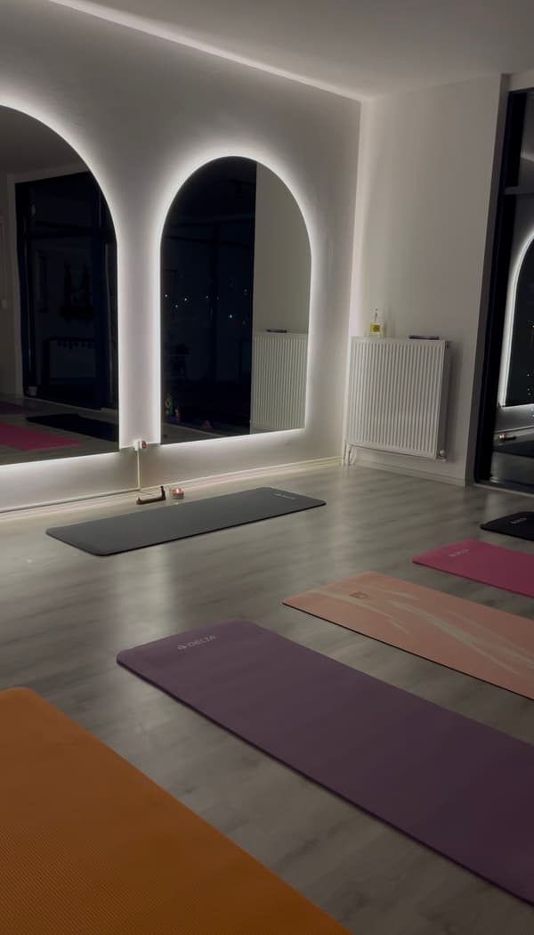 Fzt. Hilal Şahin Dokgöz Pilates - 2. Fotoğraf Fzt. Hilal Şahin Dokgöz Pilates - 2. Fotoğraf