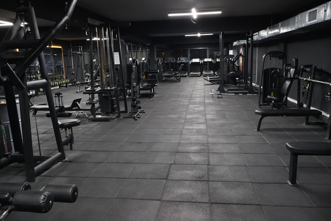Royal Gym Center - Ankara Bayanlara Özel Pilates Salonu - 3. Fotoğraf