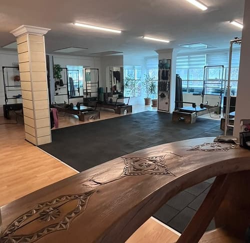 Switch Zone Pilates - 4. Fotoğraf Switch Zone Pilates - 4. Fotoğraf