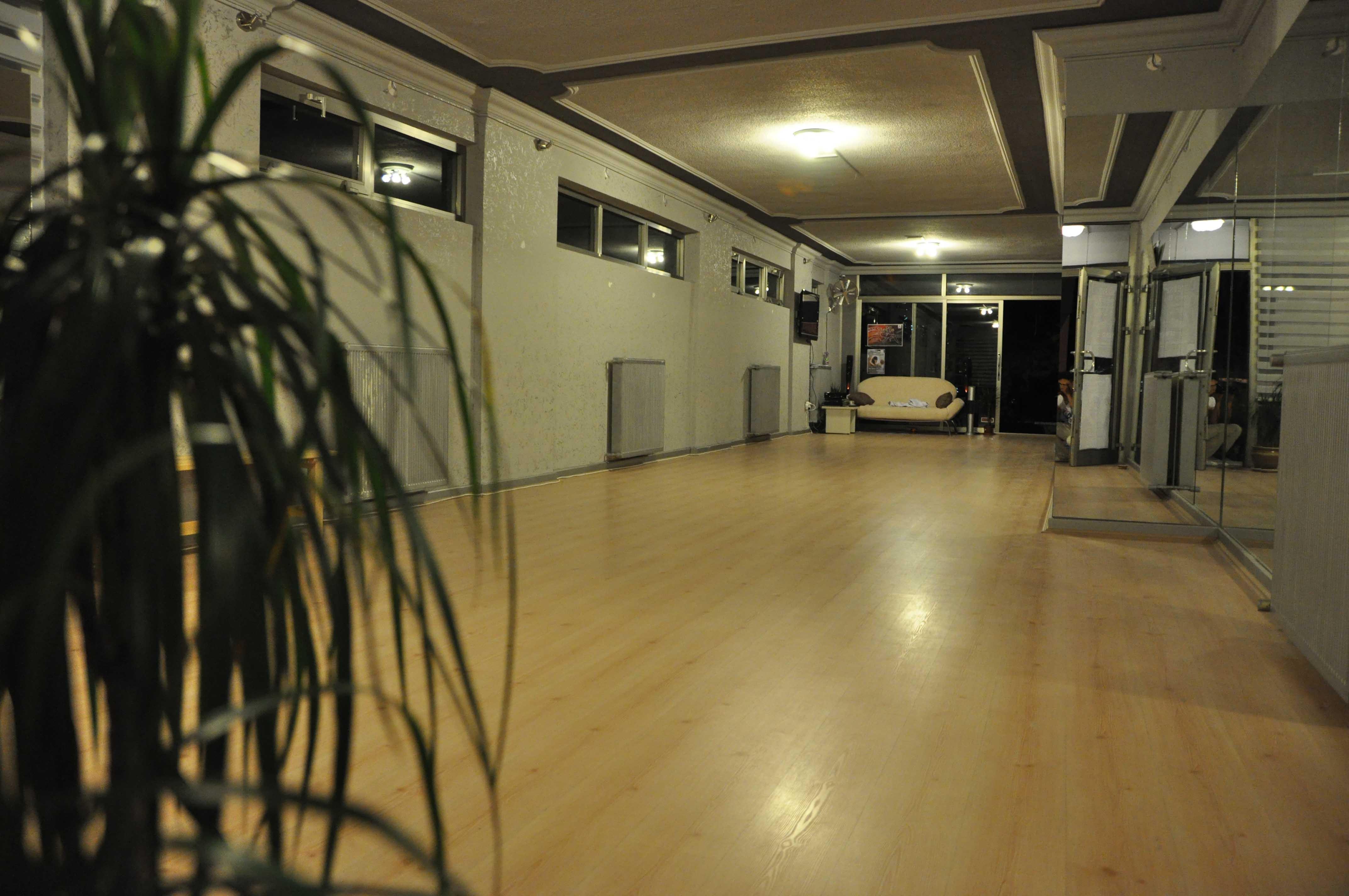 Crypto Dans Stüdyosu Pilates