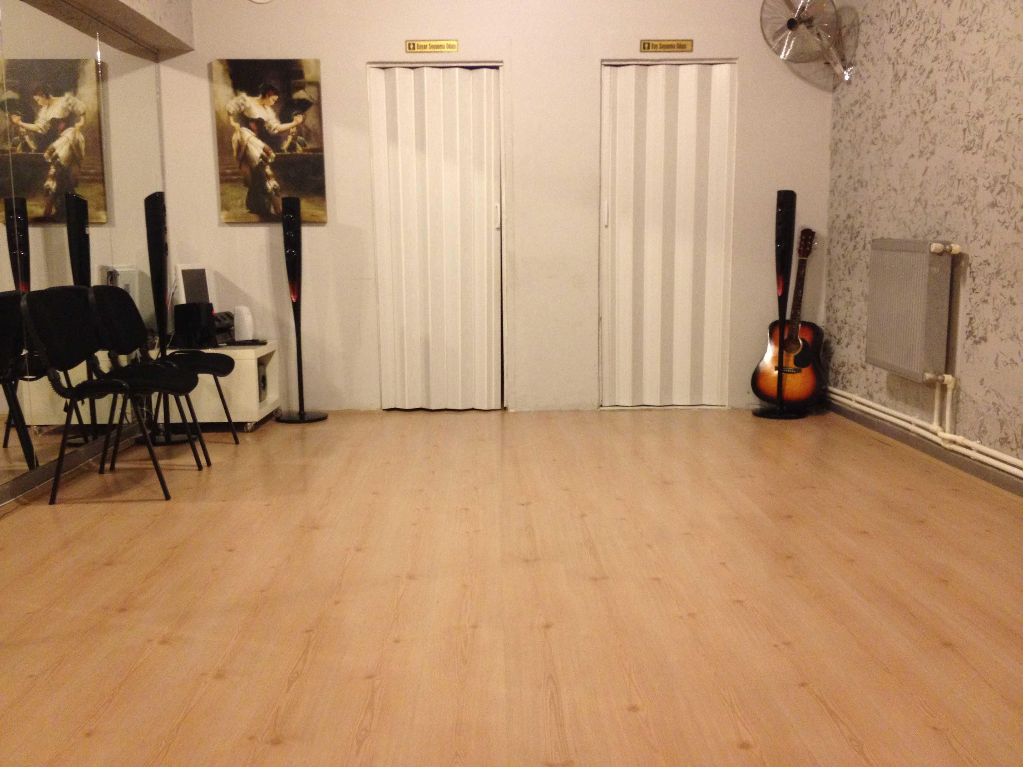 Crypto Dans Stüdyosu Pilates