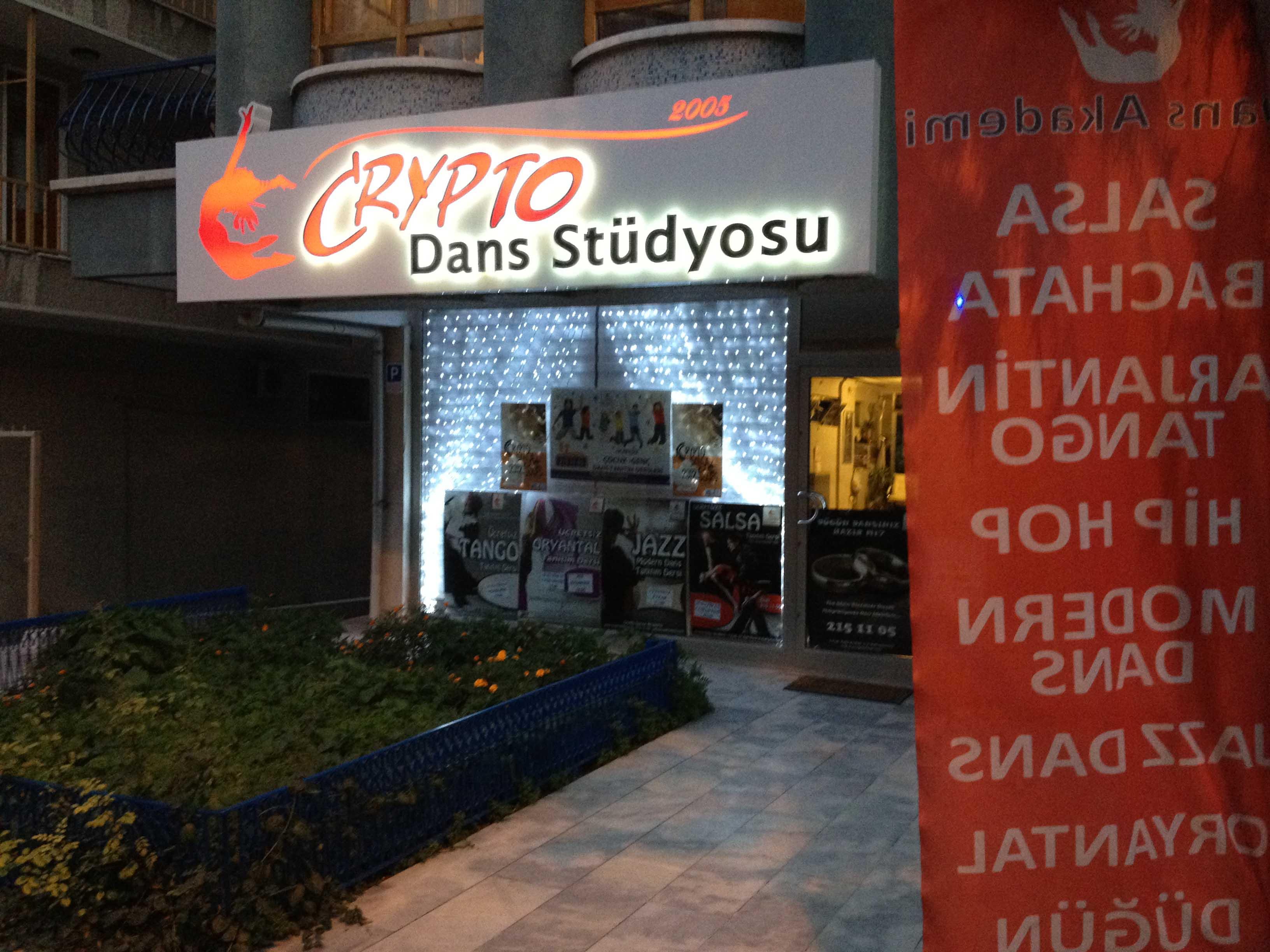 Crypto Dans Stüdyosu Pilates