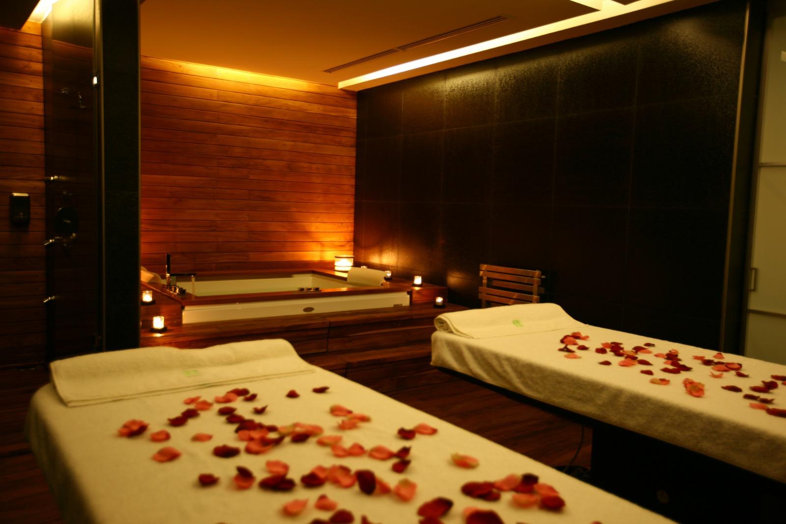 Base Life Club Pilates