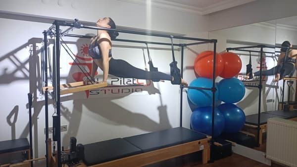Tuu Pilates Studio - 17. Fotoğraf Tuu Pilates Studio - 17. Fotoğraf