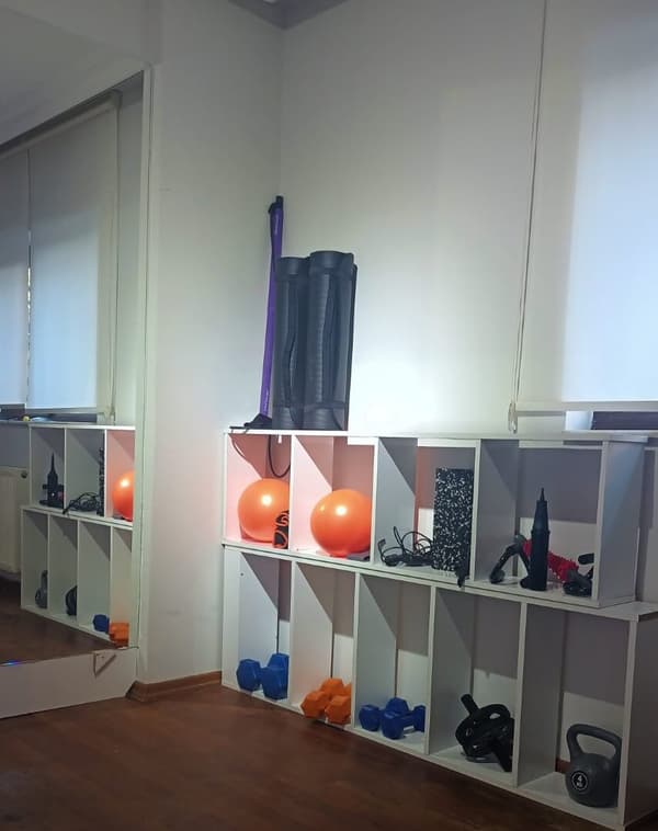 Tuu Pilates Studio - 12. Fotoğraf Tuu Pilates Studio - 12. Fotoğraf