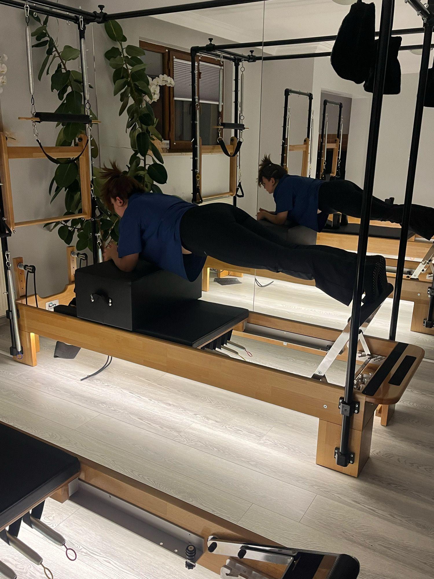 Gold Pilates - İncek Mat Pilates - 4. Fotoğraf