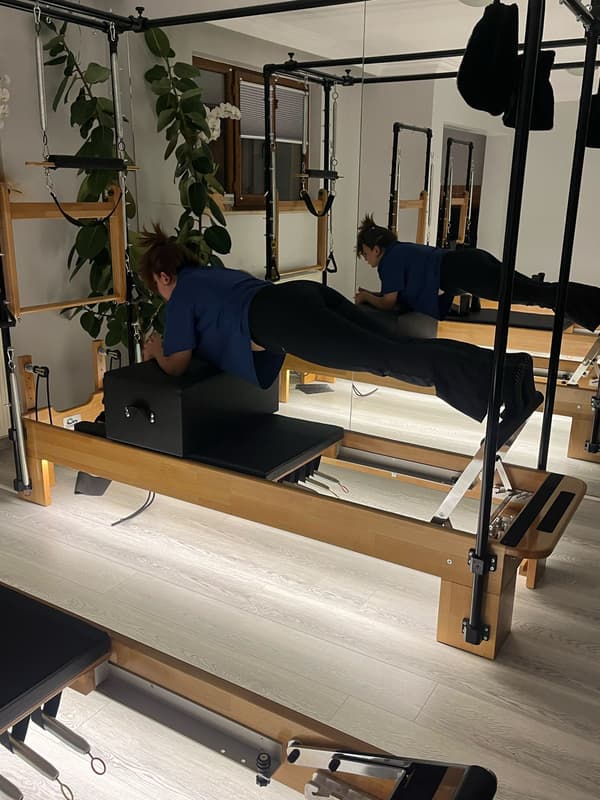 Gold Pilates - 4. Fotoğraf Gold Pilates - 4. Fotoğraf