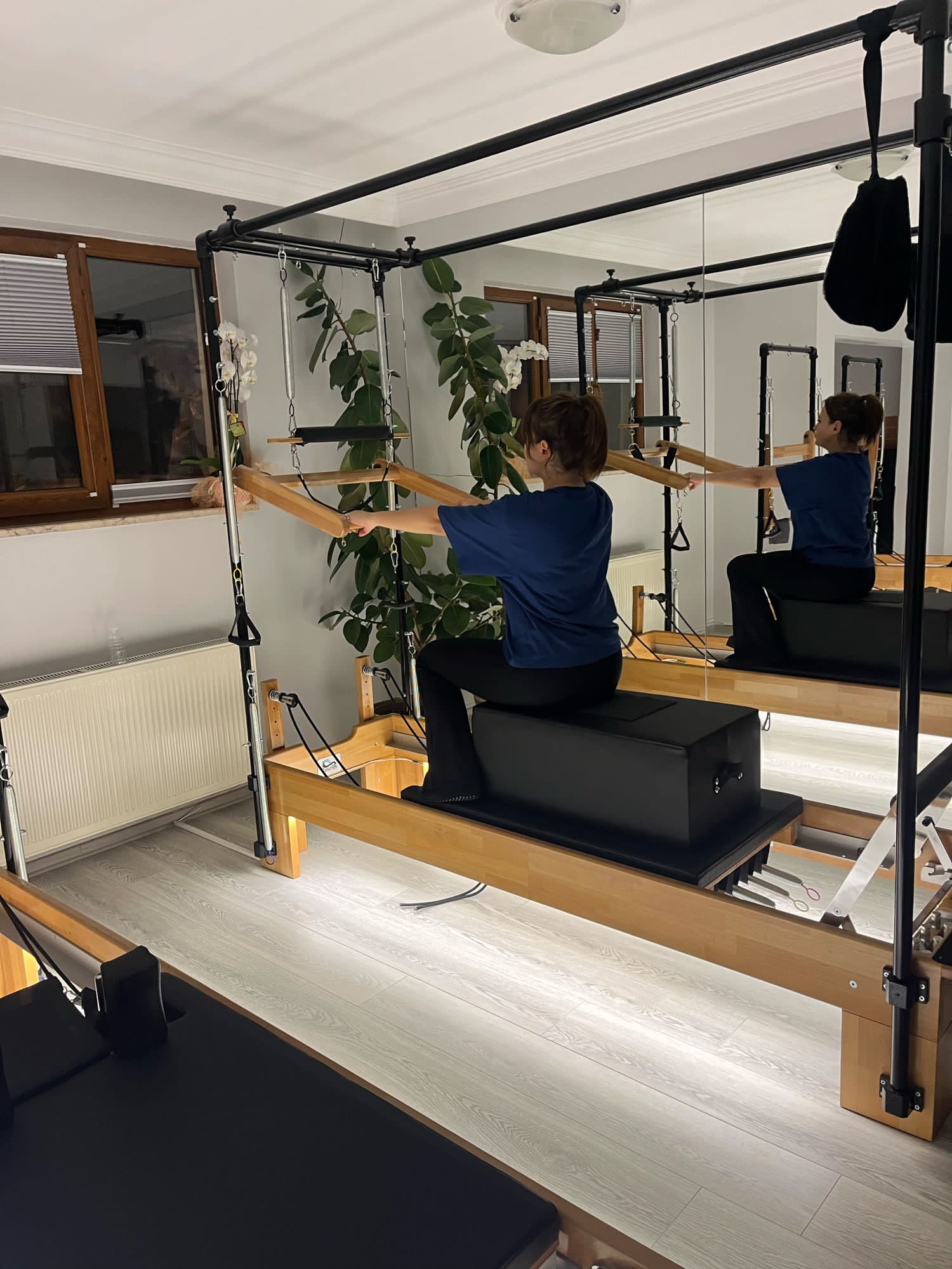 Gold Pilates - İncek Mat Pilates - 2. Fotoğraf