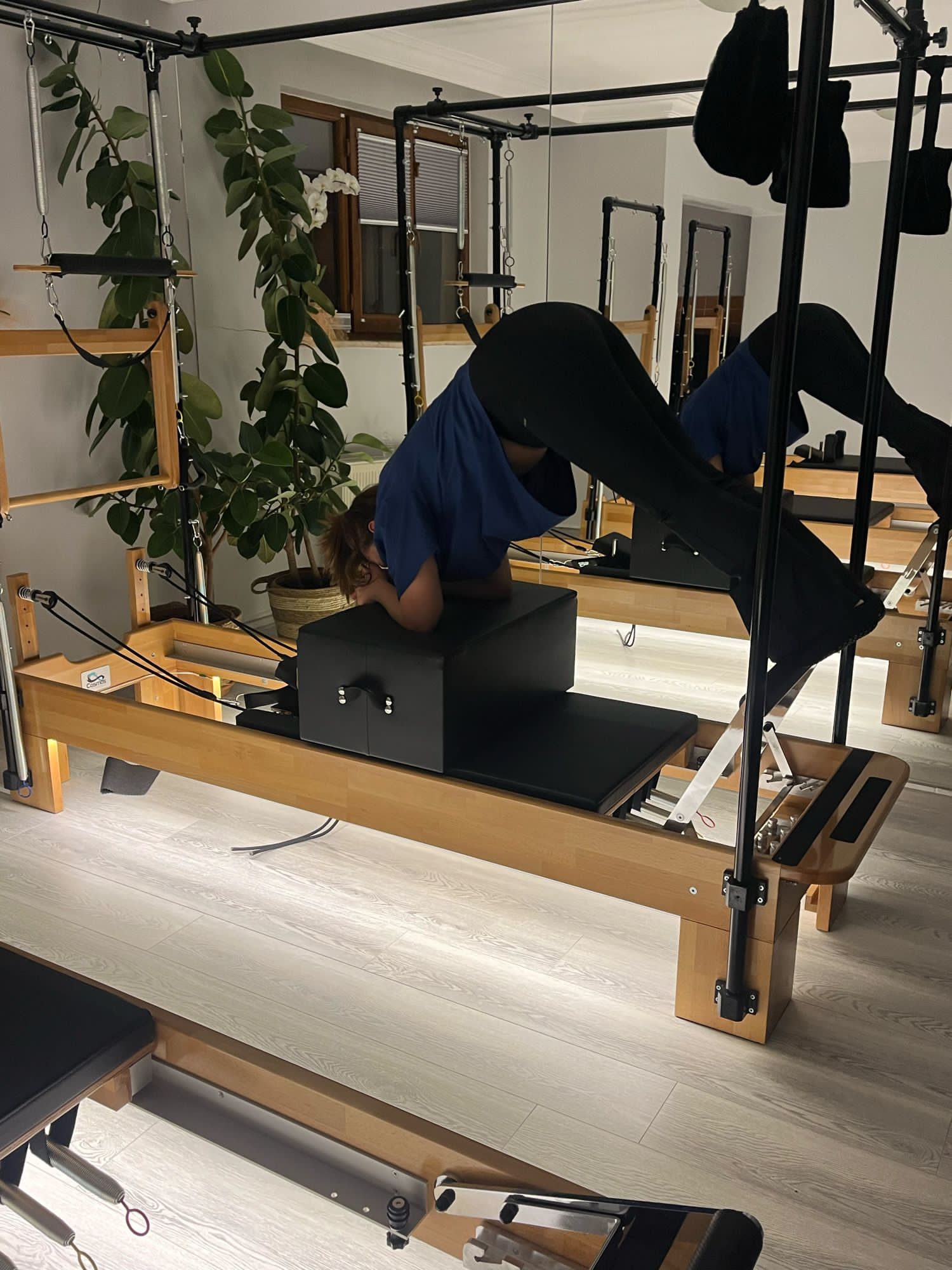 Gold Pilates - İncek Mat Pilates - 3. Fotoğraf