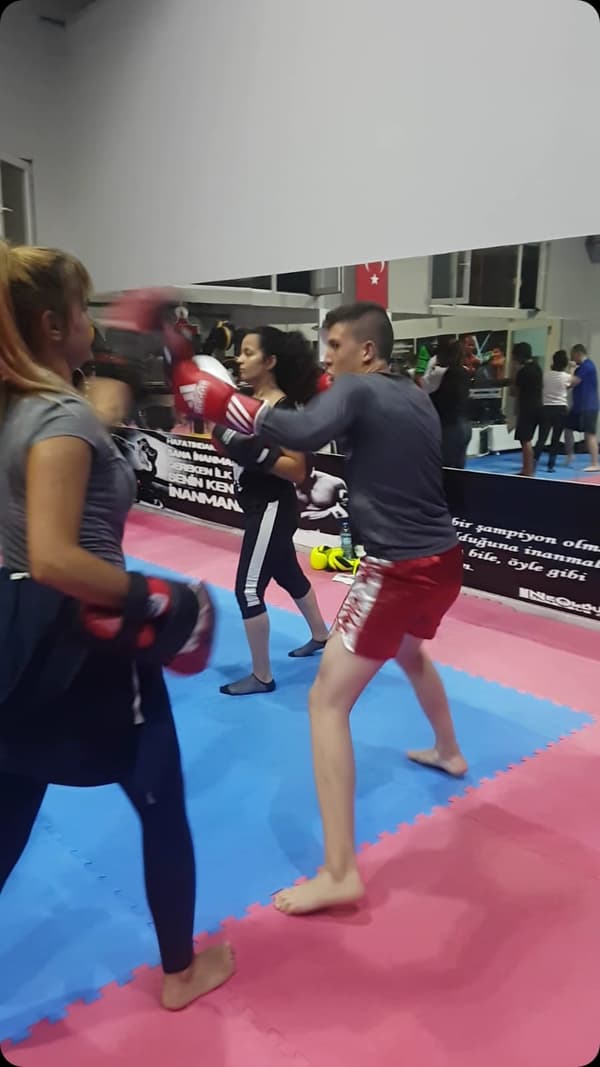 İkra Spor Kulübü Pilates - 81. Fotoğraf