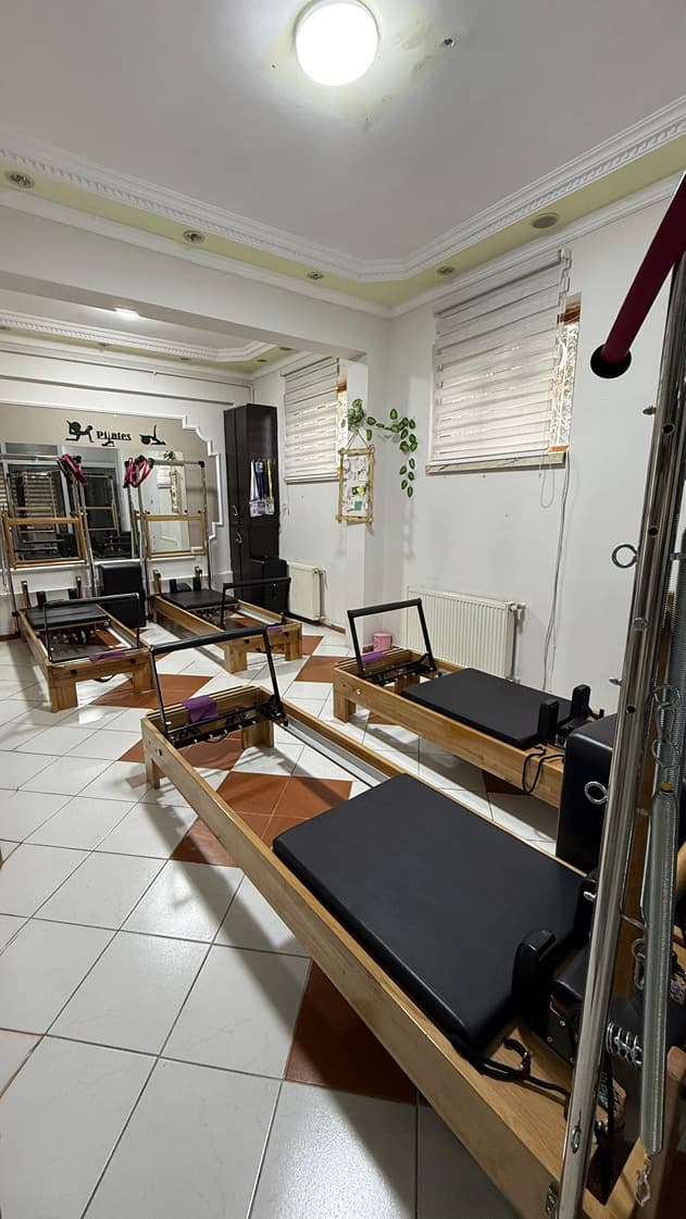 Çağlar Pilates - Demetevler Pilates Tower Reformer - 3. Fotoğraf