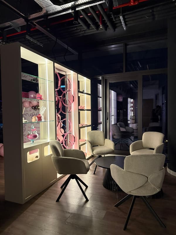 Fzt. Ece Karakoç  - 18. Fotoğraf