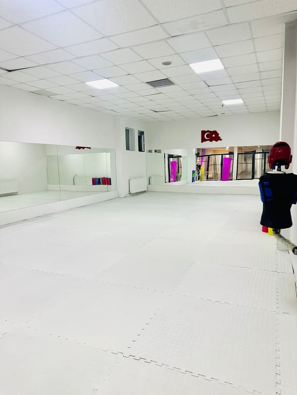 MFK Training Stüdyo Pilates - 4. Fotoğraf MFK Training Stüdyo Pilates - 4. Fotoğraf